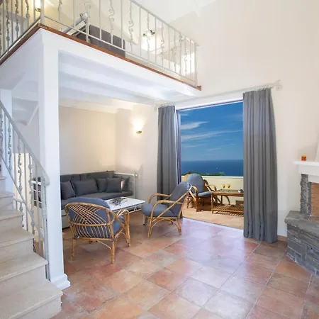 Acquaterra ヴィラ *