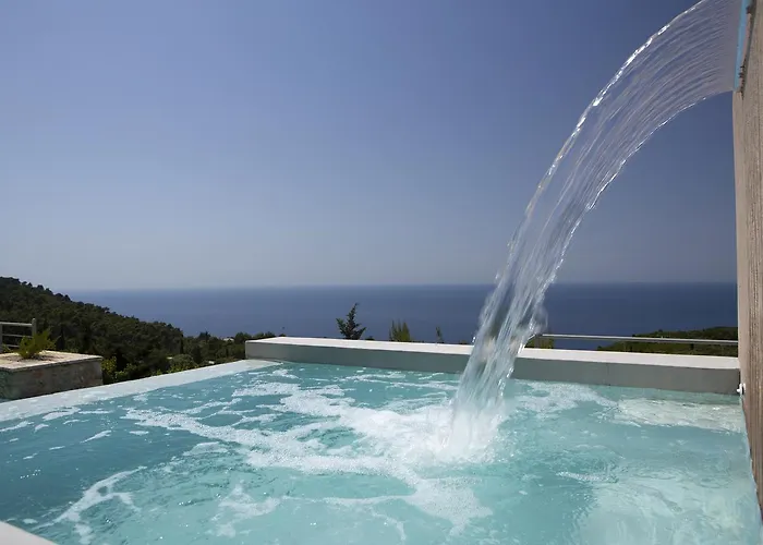 Acquaterra * Tsoukaladhes